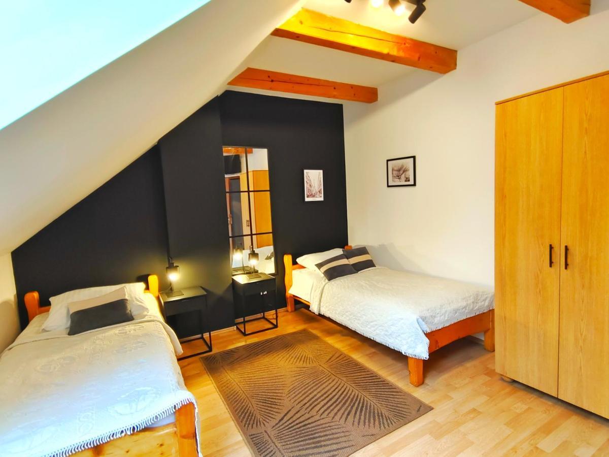Karczma Maciejowka Hotel Czajowice Екстериор снимка