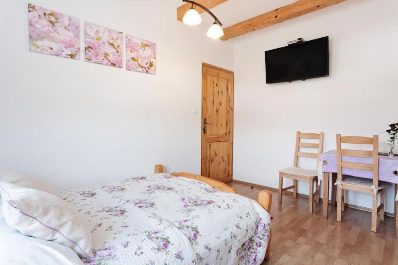 Karczma Maciejowka Hotel Czajowice Екстериор снимка